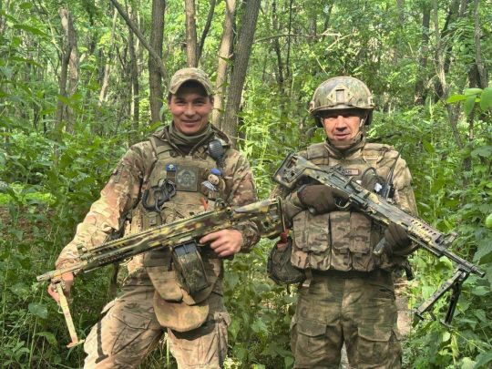 Новітні російські ручні пулемети РПЛ-20 у 83-ої ОДШБр ЗС рф. Фото з https://t.me/mag_vodogray