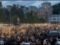 Акция протеста в Киеве возле Офиса президента Украины 