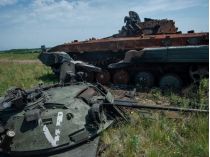 Уничтоженный российский танк на востоке Украины Фото с сайта https://www.ukrinform.ua/ 