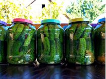 Маринованные огурцы