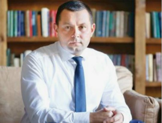 чиновник Михаил Бабенко