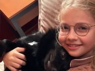 Стильная красавица в&nbsp;очках: Лиза Галкина очаровала многих поклонников Примадонны