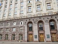 Масштабна атака силовиків на Київраду – Борислав Береза попереджає про обшуки
