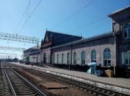 Дроны массово атаковали Воронежскую область: пылает рынок, остановлено движение поездов