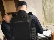 Жахлива трагедія на&nbsp;Київщині: 7-річний хлопчик застрелив дівчинку з&nbsp;батькової рушниці