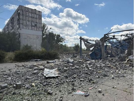Под ударами вражеской армии оказалась жилая застройка, фото прокуратура