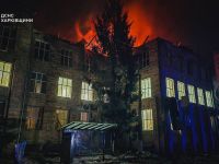 Захватчики ударили "шахедами" по центру Харькова. Фото ГСЧС