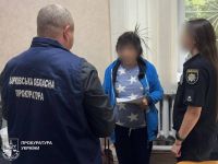 В Чугуїві затримали медсестру-мародерку. Фото прокуратури
