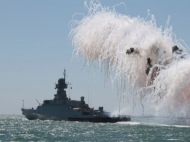 Прецедент світового масштабу: в&nbsp;Україні вперше FPV-дрони знищили бойовий корабель