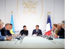 Зеленский принял участие в заседании коалиции желающих. Фото ОП