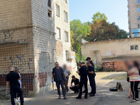 В Одесі жінка викинула новонародженого із вікна