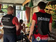 &laquo;Бронював&raquo; військовозобов&rsquo;язаних за&nbsp;десять тисяч доларів: правоохоронці затримали в&nbsp;Києві посадовця Міноборони