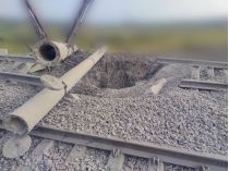 Потяги затримують через удари «Шахедів» по залізниці. Фото «УЗ»