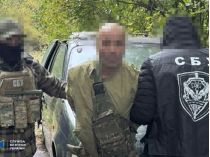 СБУ затримала російського агента, коли він йшов до банкомату, фото СБУ