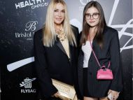 &laquo;Літаки, букети, діаманти&raquo;: Сумська згадала найяскравіші залицяння свого життя і&nbsp;розповіла шокуючу історію
