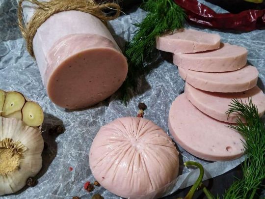 Домашня лікарська ковбаса