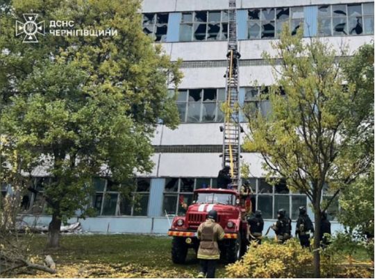 Чернігівська область під постійними атаками росіян, фото ДСНС