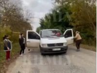 Жінки напали на військових з ТЦК на Хмельниччині. Фото&nbsp;— скріншот