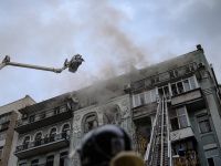 У Києві горить житловий будинок на Шота Руставелі