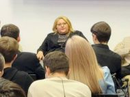 Євродепутатка з&nbsp;Румунії пригрозила Зеленському &laquo;переламати ноги&raquo;