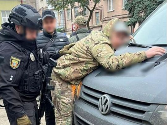 Поліція затримала сімох бійців бойової бригади. Фото поліції