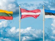 Трамп стремится прекратить помощь странам-членам НАТО, граничащим с&nbsp;рф: что повлияло на&nbsp;это решение