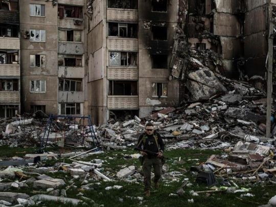 Жилой дом в Украине, разбомбленный россиянами 