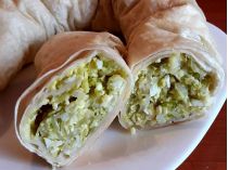 Лаваш с капустой и яйцом