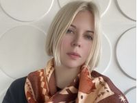 солистка группы Onuka Наталья Жижченко