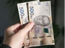 На допомогу можуть розраховувати не лише дорослі, а й діти.