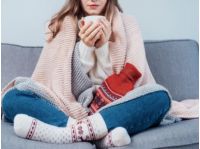 Теплая пижама и носки помогут сохранить тепло, фото из открытых источников