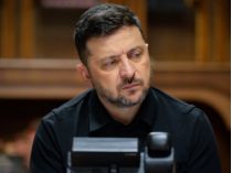 Зеленський ввів в дію рішення РНБО. Фото з Instagram