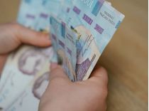 Діти можуть отримувати допомогу від держави, фото з відкритих джерел