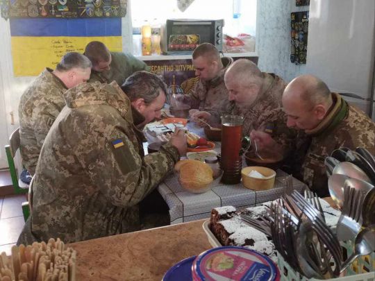 Кафе "За ЗСУ" в селе Куколовка на Кировоградщине 
