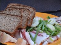 Сало&nbsp;— один з основних продуктів української кухні, фото з відкритих джерел