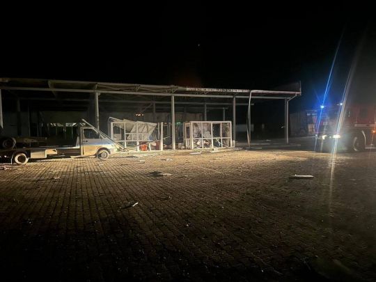 Росіяни вдарили по пункту пропуску «Орлівка» на Одещині. Фото митної служби