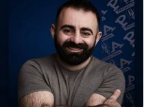 актор Арам Арзуманян