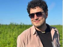 телеведучий Євген Синельников 