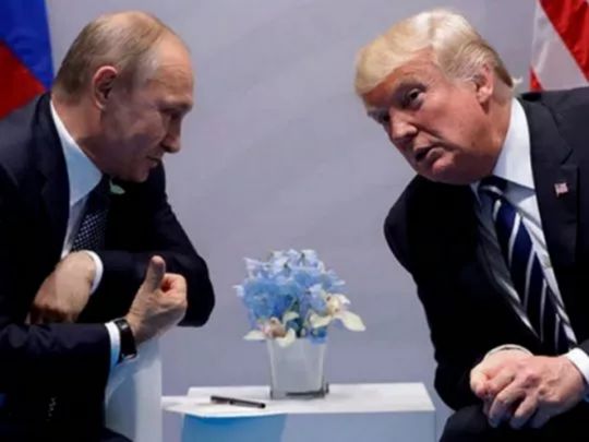 Bloomberg оприлюднила розмову Дмитрієва та Ушакова про мирний план США