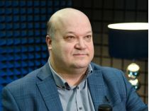 Надзвичайний та повноважний посол України Валерій Чалий