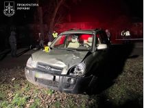 Автомобіль Hyundai Tucson, на якому сержант поліції скоїв наїзд на дівчат