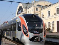Програма дозволить використовувати 3000 км поїздок у непікові періоди, коли є вільні місця, фото з відкритих джерел