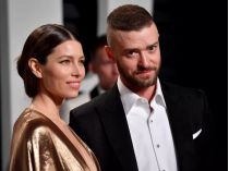 Джастін Тімберлейк та Джесіка Біл 