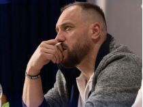 актор, телеведучий та режисер Артем Позняк