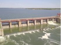 Росіяни обстріляли дамбу Печенізького водосховища