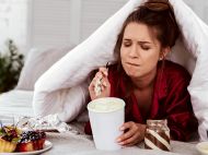 Как перестать заедать стресс: эти советы точно работают