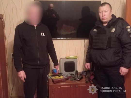 У Сумах чоловік стріляв у дітей. Фото поліції