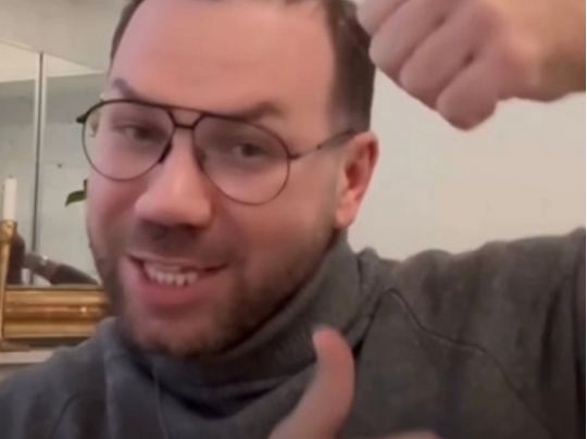 дизайнер Андре Тан