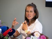 Барбора Стрицова 