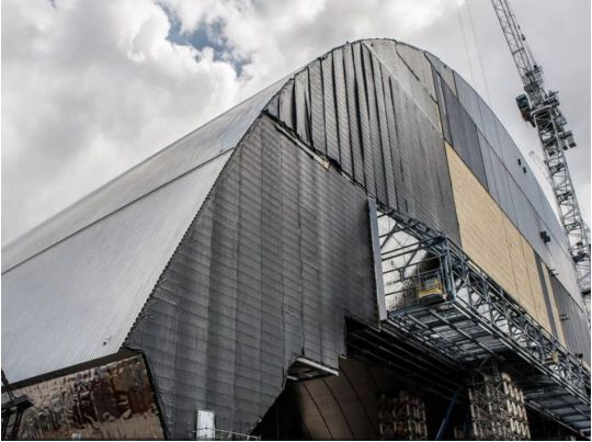 Саркофаг на ЧАЕС потребує термінового ремонту, фото з відкритих джерел